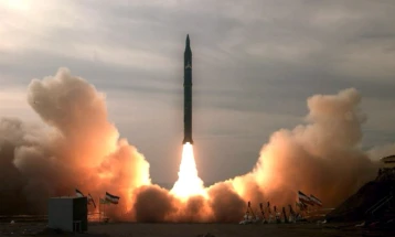 Franca e akuzon Iranin se e ka shkelur rezolutën e Këshillit të Sigurisë së KB-së për testimin e një rakete balistike