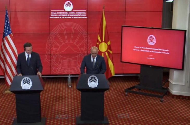 Изјави на премиерот Ковачевски и сенаторот Марфи (во живо)