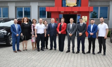 Drejtoria e doganave: Certifikatë për operatorin e autorizuar ekonomik Dauti Komerc SHA Shkup
