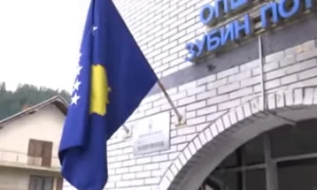 Kryetarët e zgjedhur të komunave në veri të Kosovës hyjnë në zyrat e tyre