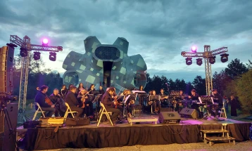 Пред Македониумот свечено е отворена манифестацијата „Крушево град на културата за 2023“