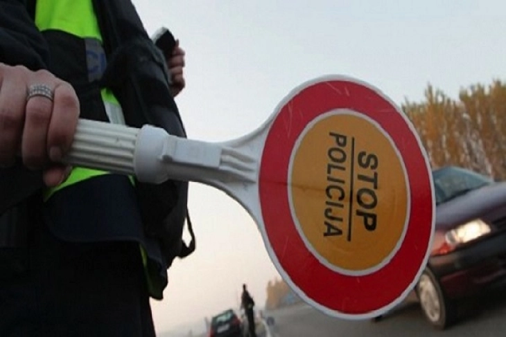 Në Shkup policia ka shqiptuar 159 kundërvajtje, 40 për ngasje të shpejtë