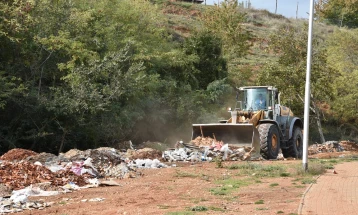 Kontroll i përbashkët i policisë dhe inspektorateve në deponi mbeturinash në zonën e Karposhit të Shkupit
