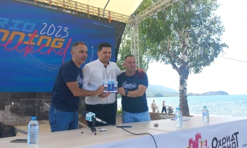 Скоро 2.000 учесници на „Охрид трчаТ“, почна спортскиот викенд во Охрид