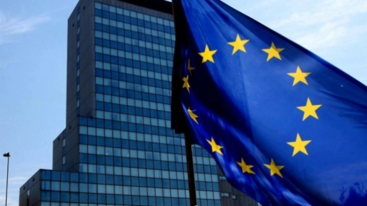 ЕУ подготвена на одлучни мерки доколку не се смири ситуацијата на северот на Косово