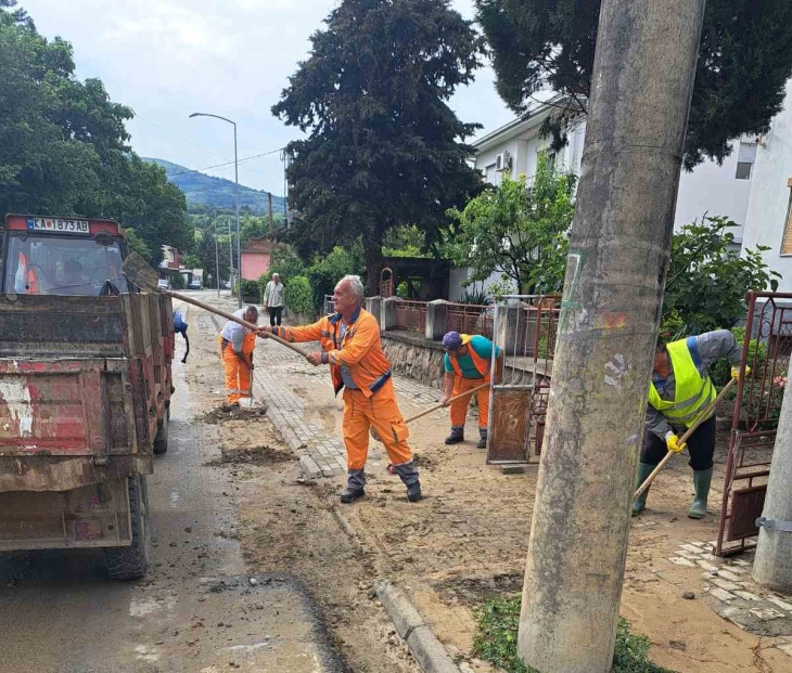 Janë vërshuar dhjetë objekte pas motit të lig në Kavadar