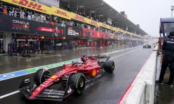 Leclerc starts Spanish GP from pit lane after suspension setup change