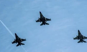 САД кренаа воени авиони во лов на мала „Цесна“ над Вашингтон