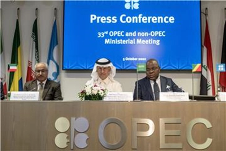 ОПЕК + планира до крајот на 2024 година да го намали производството на нафта