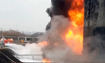 Гладков: Гори енергетска централа во Белгород врз која дрон фрли бомба