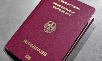Рекорден број странци добија германски пасош минатата година