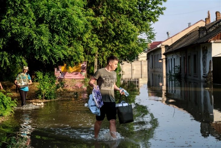 ОН: Тешки и далекусежни последици за илјадници лица по делумното уривање на браната Нова Каховка во Украина