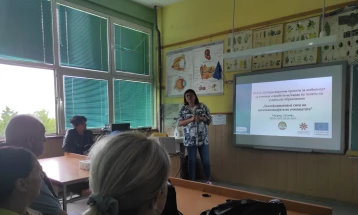 Наставници од Пехчево успешно имплементираа Еразмус+ проект за дигитализација во училиштата
