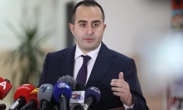 Shaqiri: Disponojmë me 720 asistentë arsimorë, nëse ka nevojë, numri do të rritet