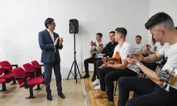 Pendarovski visits Kavadarci within ‘Face-to-Face with the President’ project 