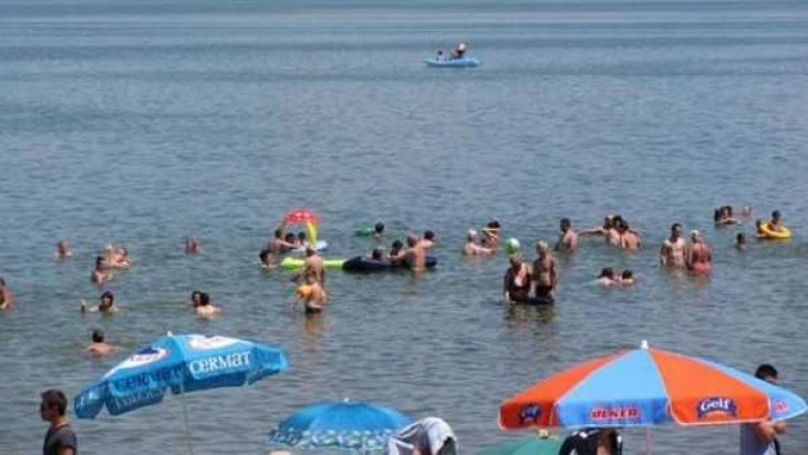 Lake Dojran level drops