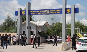 Пет работници погинаа во фабрика за експлозиви во Анкара
