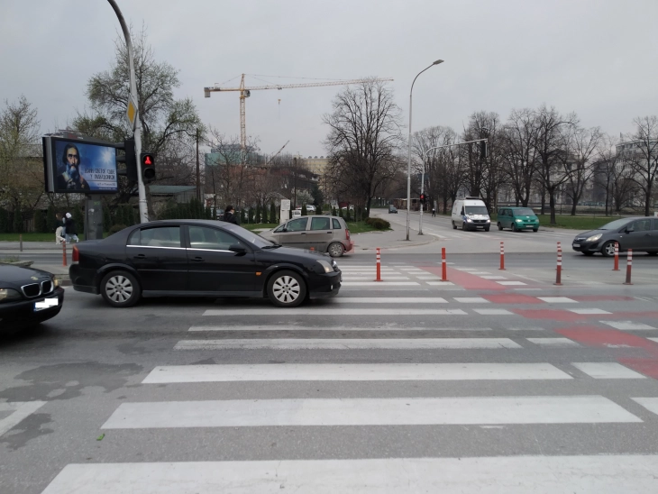 Санкционирани 199 возачи во Скопје, 67 за брзо возење