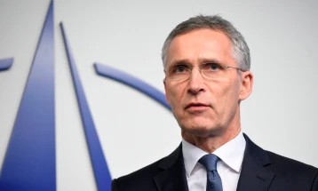 Stoltenberg: Është shumë herët të thuhet se kur areoplanët luftarakë perëndimorë do të dorëzohen në Ukrainë