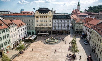 Парламентот на Словачка и изгласа недоверба на новата техничка влада