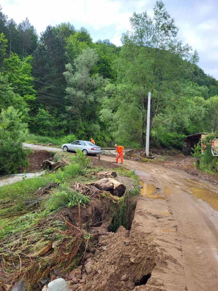 Оспособен за сообраќај патот село Огут - село Нерав