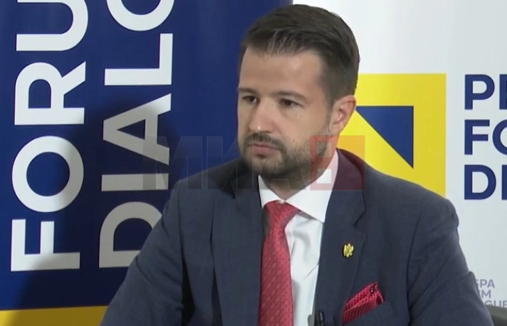 Милатовиќ за МИА: Го охрабрувам дијалогот во Скопје за уставните измени кои треба да ги спроведете