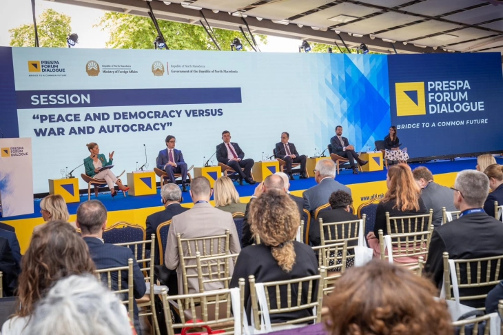 „Преспа форум“: Милановиќ, Бегај и Милатовиќ за брза евроинтеграција Западен Балкан
