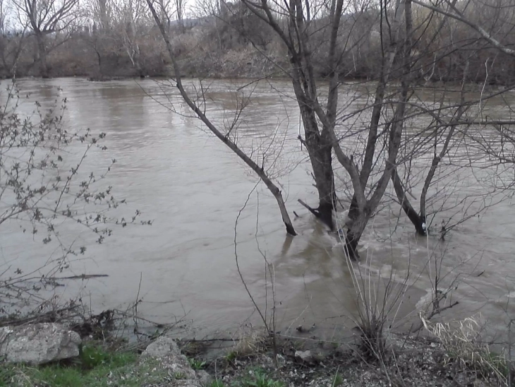 DPHM: Vardari dhe Lumi i Zi me nivele të larta të ujit, lumenjtë tjerë shënojnë stagnim ose rënie