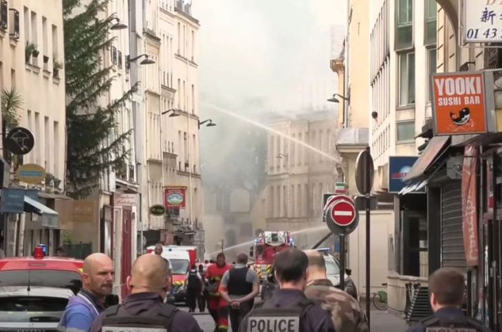 Several people injured in Paris gas blast, says French prime minister