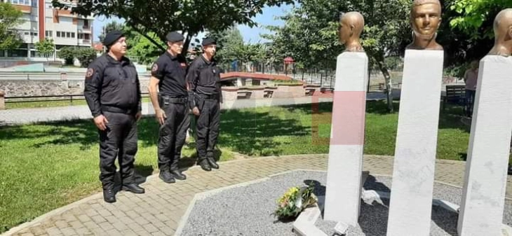 Во Берово одбележани 22 години од смртта на загинатите бранители од конфликтот во 2001 година