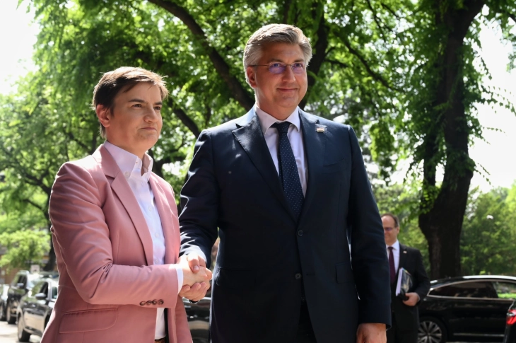 Прва посета на хрватскиот премиер Пленковиќ на Србија