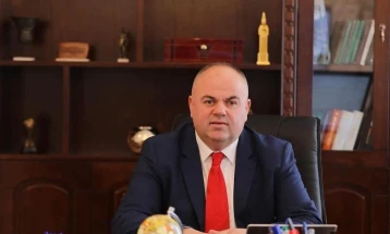 Албанија: Поради корупција уапсен  поранешниот градоначалник на Кукс, Сафет Ѓици