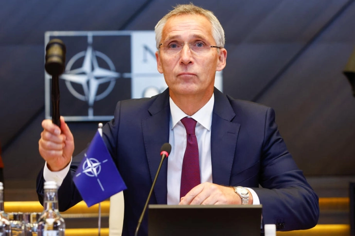 NATO states, unable to find successor, to extend Stoltenberg contract