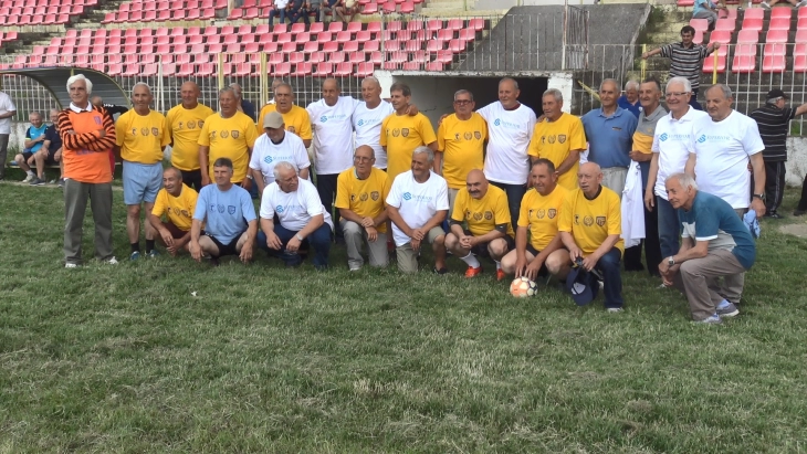 Меморијален фудбалски натпревар во Кочани по повод 50-годишнината од смртта на фудбалерот Никола Мантов
