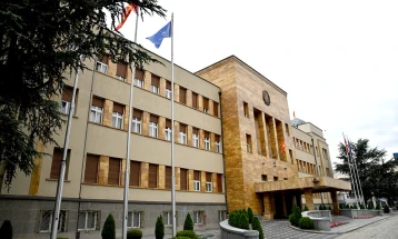 Kuvendi ka debatuar rreth propozimeve për ligj të ri për përdorimin e gjuhës maqedonase dhe për vendosjen edhe të dy çmimeve shtetërore