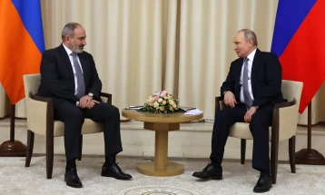 Putini dhe Pashinjani biseduan për situatën në Nagorno Karabah
