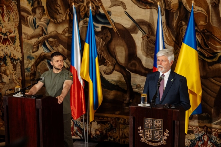 Zelensky and Czech counterpart say NATO must accept Ukraine