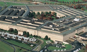 Pentagoni konfirmon se SHBA-ja po dërgon bomba thërrmuese në Ukrainë