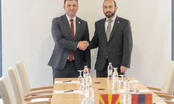 Османи на средба со министерот за надворешни работи на Ерменија, Мирзојан