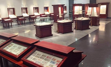 National Bank's Museum reopens to public