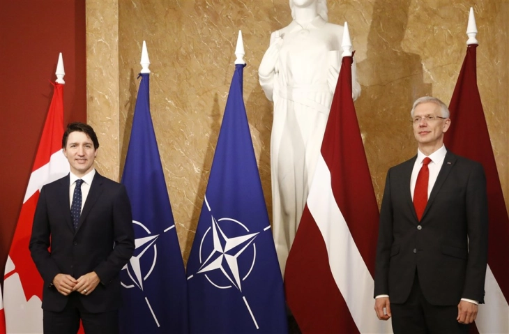 Летонија и Канада потпишаа Договор за зголемување на трупите во балтичкиот регион