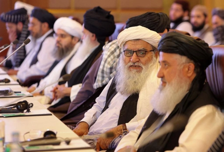Талибанците ги забранија сите шведски активности во Авганистан поради палењето на копија од Куранот