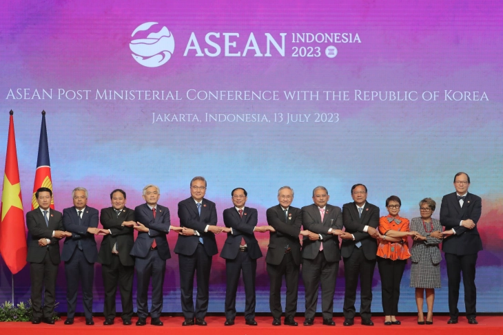 ASEAN po tenton të arrijë unitet në marrëdhëniet me Mianmarin