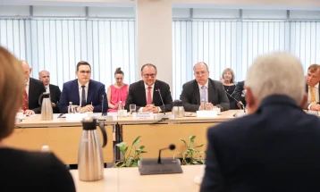 DUI's Ahmeti meets Austrian, Czech, Slovak foreign ministers 