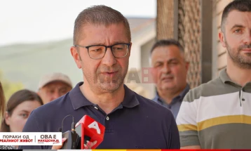 Mickoski: Qeveria e ardhshme e VMRO-DPMNE-së do të investojë 1 milion euro në vit për realizimin e investimeve kapitale në Demir Hisar