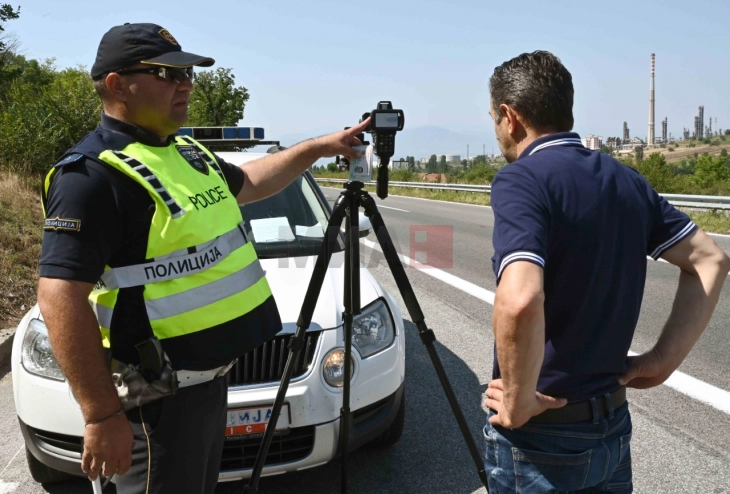 Казнети 182 возачи во Скопје, 81 за брзо возење