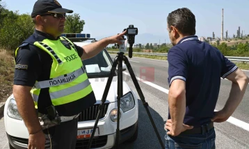 Казнети 182 возачи во Скопје, 81 за брзо возење
