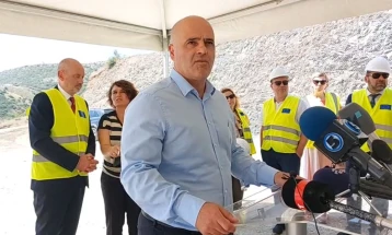 Kovaçevski: Informacionet për minierën Illovica fillimisht do t'i dorëzohen Qeverisë, ndërsa më pas do të ndahen edhe me mediat