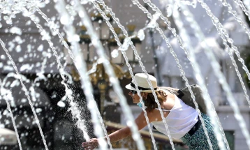 Deri të mërkurën vendi në nivelin portokalli të rrezikut nga temperaturat e larta