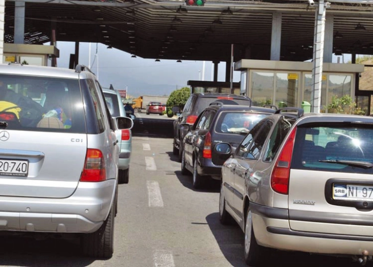 Traffic: 40-minute wait at Tabanovce, Bogorodica border crossings